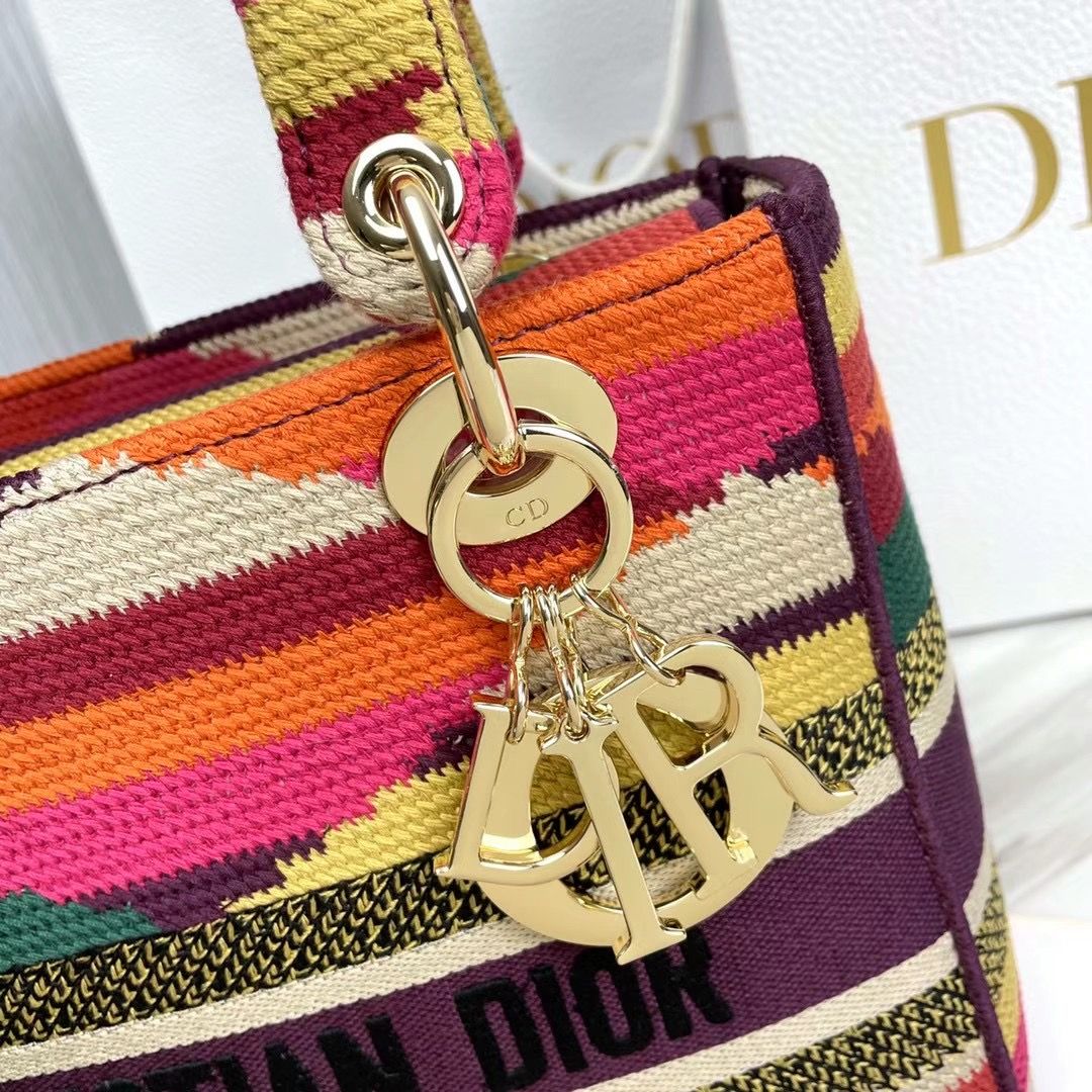 Lady Dior 24 cm