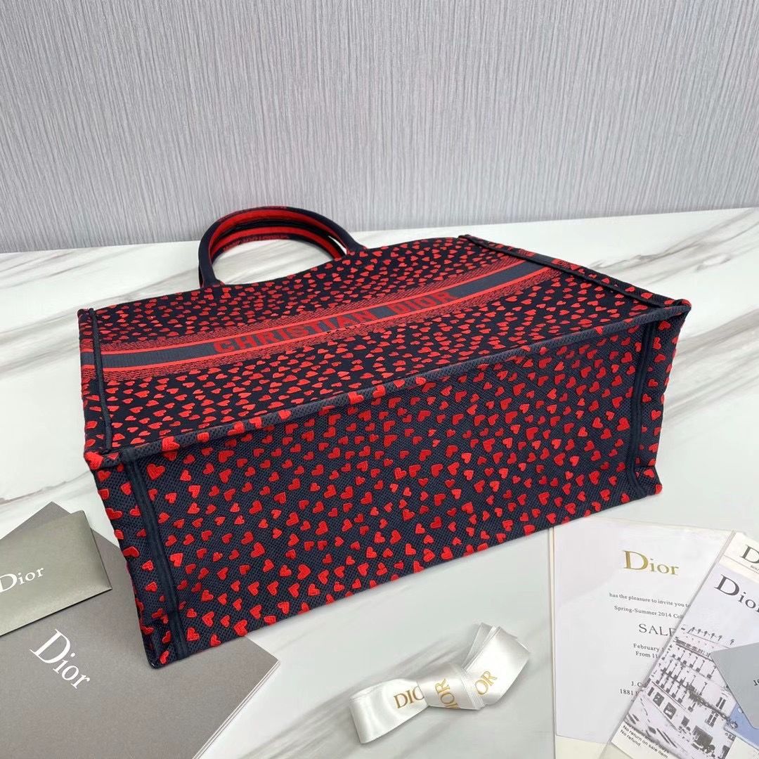 Dior Book Tote 41,5 cm