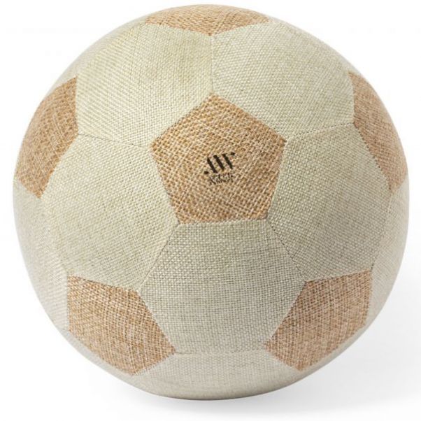 Футбольный мяч из джута