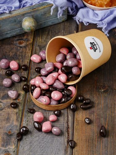 Инжир и помело в шоколадной и йогуртовой глазури ассорти