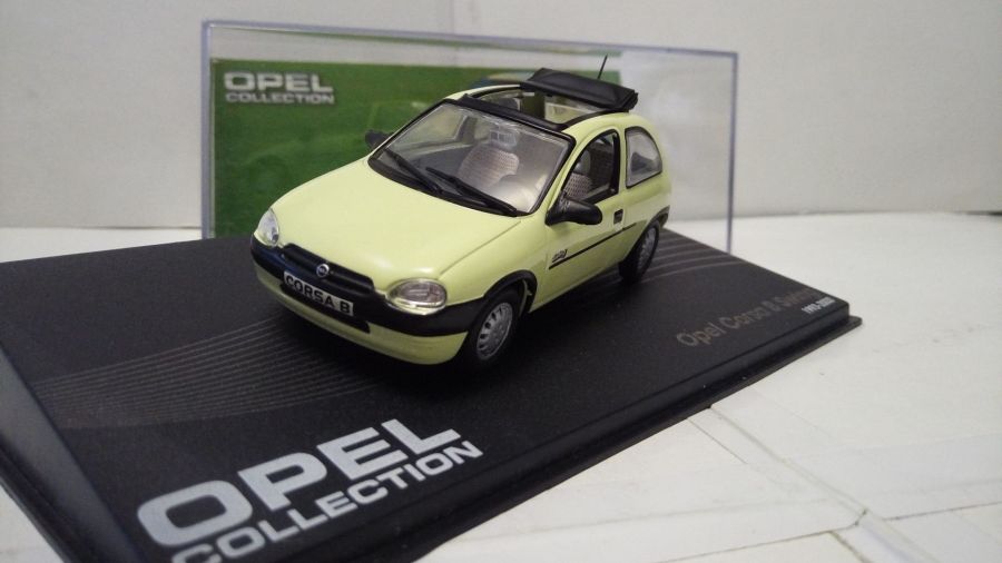 Opel Corsa  B Swing 1993- 2000 (IXO-ALTAYA) 1/43