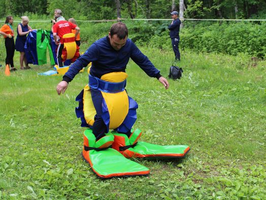 Гигантские памперсы для забегов и забав, для взрослых и детей