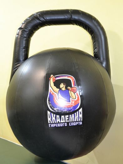 Аттракцион "Гигантская гиря"