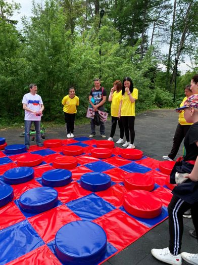 Аттракцион "Гигантские шашки"