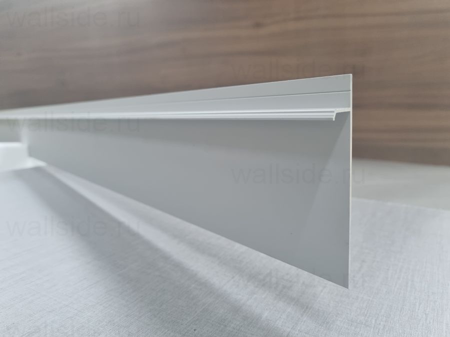 Скрытый плинтус Pro Design 323 анодированный без ножки