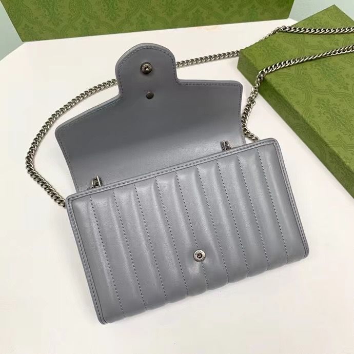 Gucci GG Marmont 20x13x6 cm