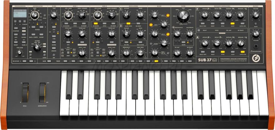 Moog Sub 37