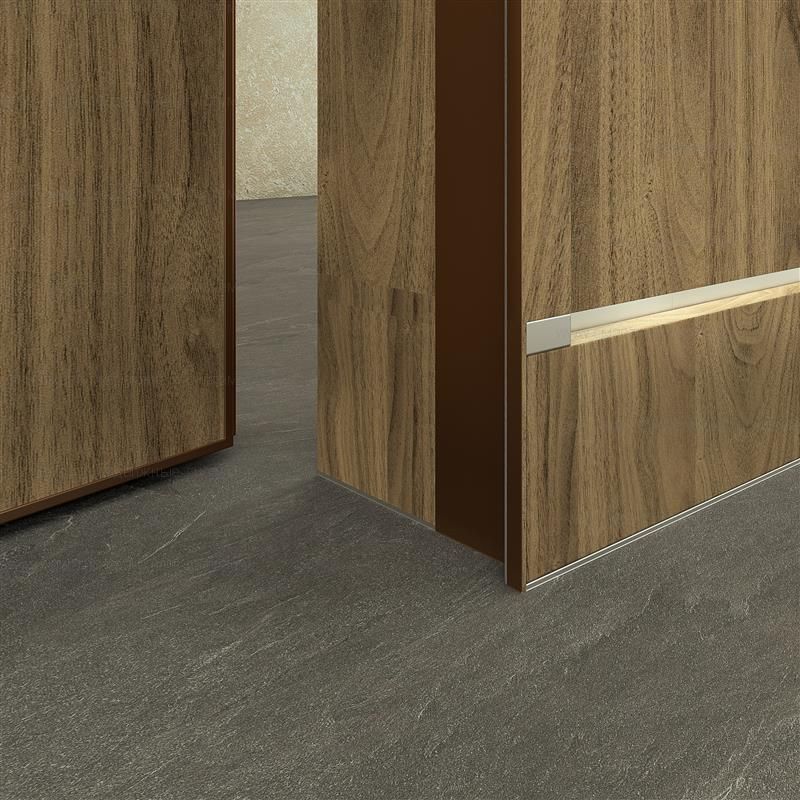 Скрытая дверь полотно 50 мм до потолка с панелями под покраску на АЛЮМИНИЕВОМ каркасе