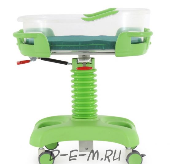 Кровать неонатальная с съёмным кювезом Med-Mos F-48 (3 функции) (MM-096)