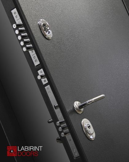 Входная дверь Лабиринт SILVER 02 - Венге