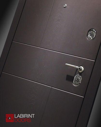 Входная дверь Лабиринт URBAN 25 Белый софт