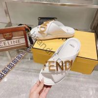 Шлепки FENDI