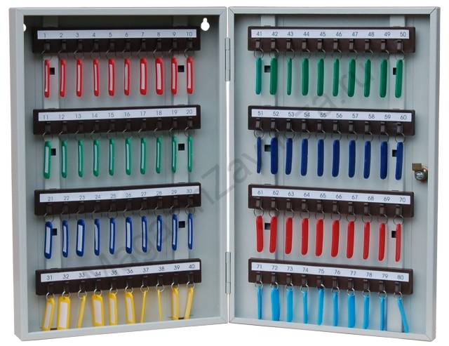 Шкаф для ключей КЛ-80 с брелками