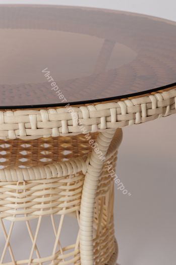 Стол FM-2002 белый (молочный) со стеклом, ротанг искусственный