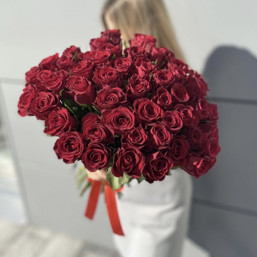 51 красная роза