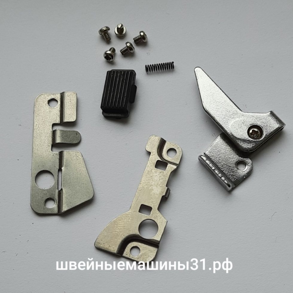 Крепление крышки игольной пластины (J 88032) Janome 7518, 18W и т.д. Старая модификация.     Цена 100 руб