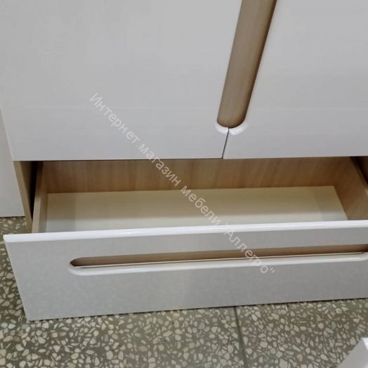 Шкаф 2-х створчатый с ящиком "Палермо" (Ясень шимо светлый/Белый глянец)