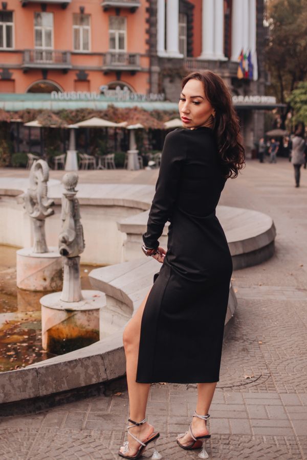 Платье Forza с разрезом черное