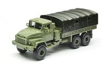 Сборная модель КРАЗ-260 бортовой с тентом 1/72