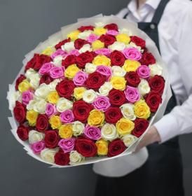 101 Роза Кения Яркий Микс