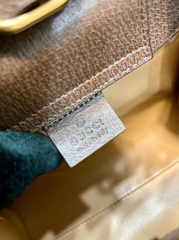 GUCCI BAMBOO DIANA 20x16x10 cm