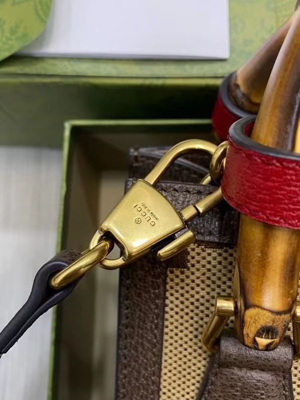 GUCCI BAMBOO DIANA 20x16x10 cm