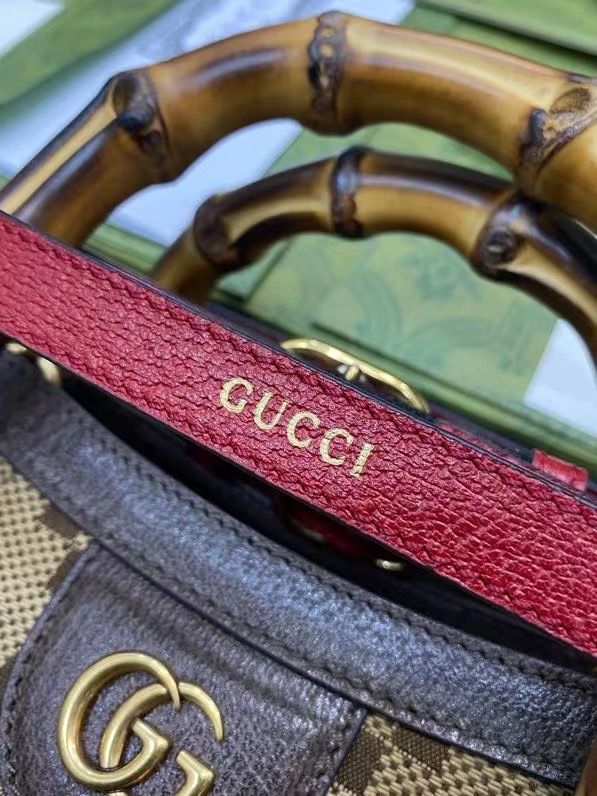 GUCCI BAMBOO DIANA 20x16x10 cm