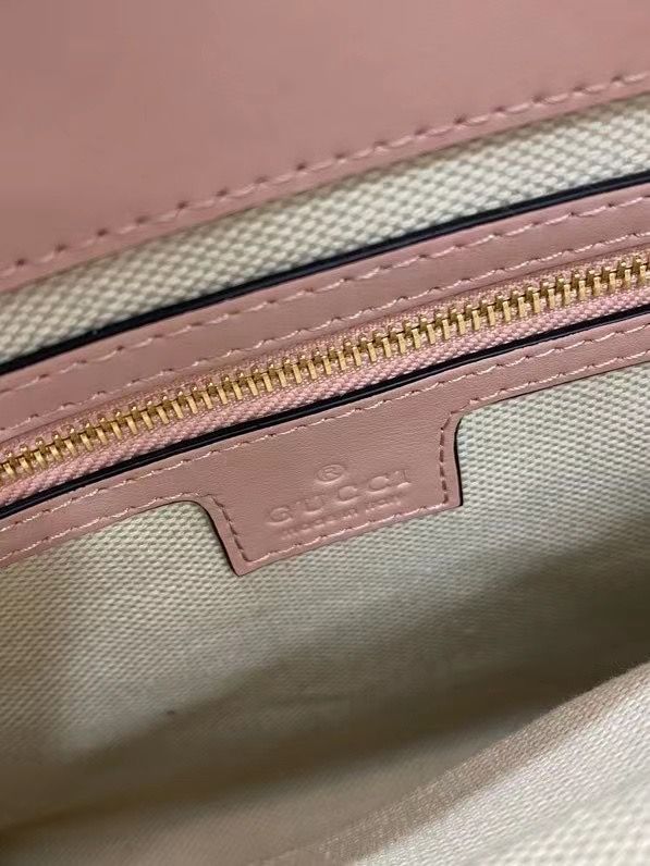 GUCCI MATELASS 28x22x10 cm