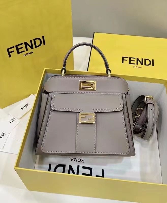 FENDI BAGUETTE PEEK-A-BOO 23x11x18 cm