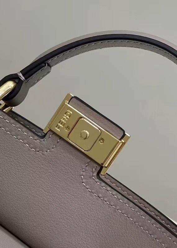 FENDI BAGUETTE PEEK-A-BOO 23x11x18 cm
