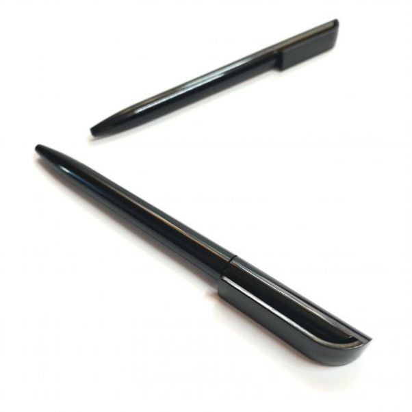 Шариковая ручка Каролина черная