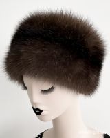Меховые женские шапки из соболя от Скорняковой