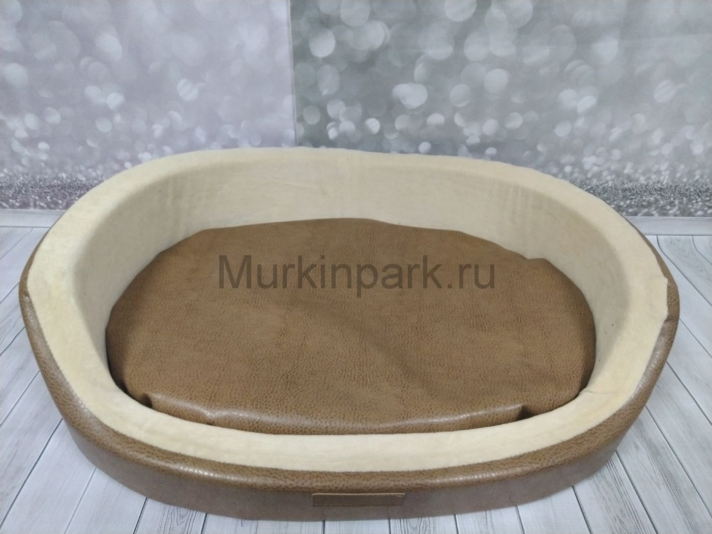 Лежанка Аристократ 72х52см
