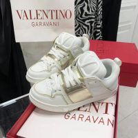 Кроссовки Valentino