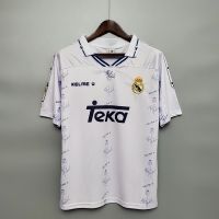 Домашняя форма Real Madrid 94/96