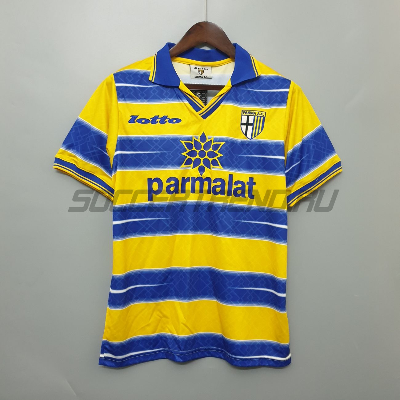 Домашняя форма Parma 98/99