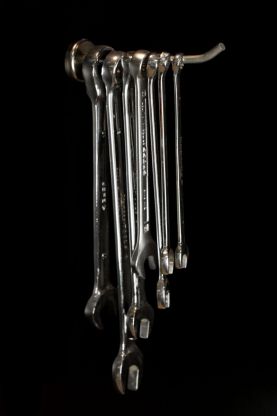 Магнитный крюк