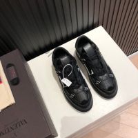 Кроссовки Valentino мужские