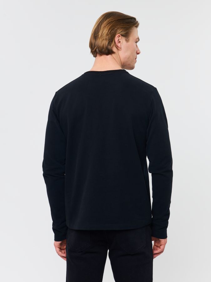 Кофта мужская черная