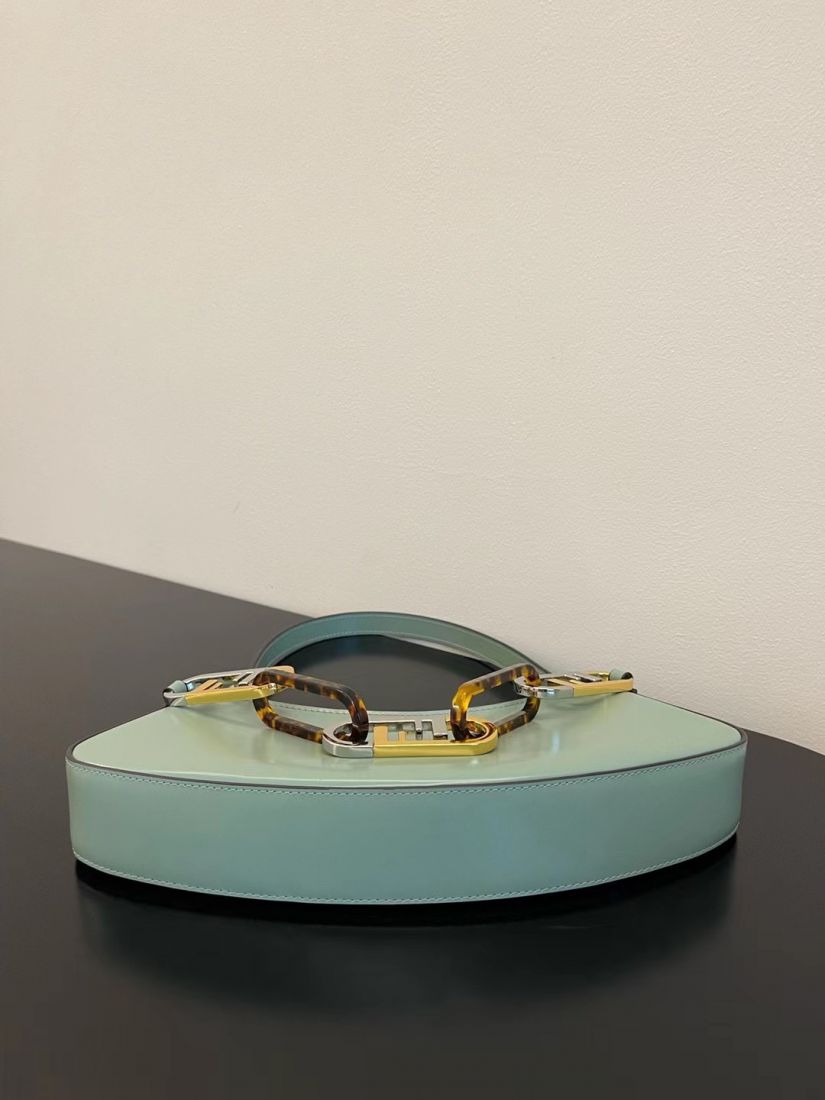 O’Lock Swing Leather Bag 32x11x5 cm