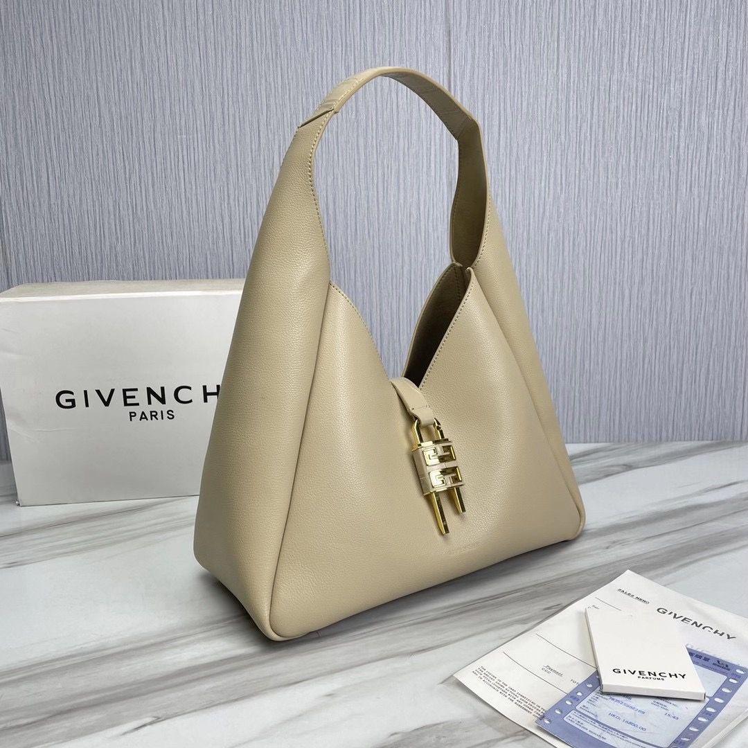 Givenchy G-Hobo 31x15x43 cm