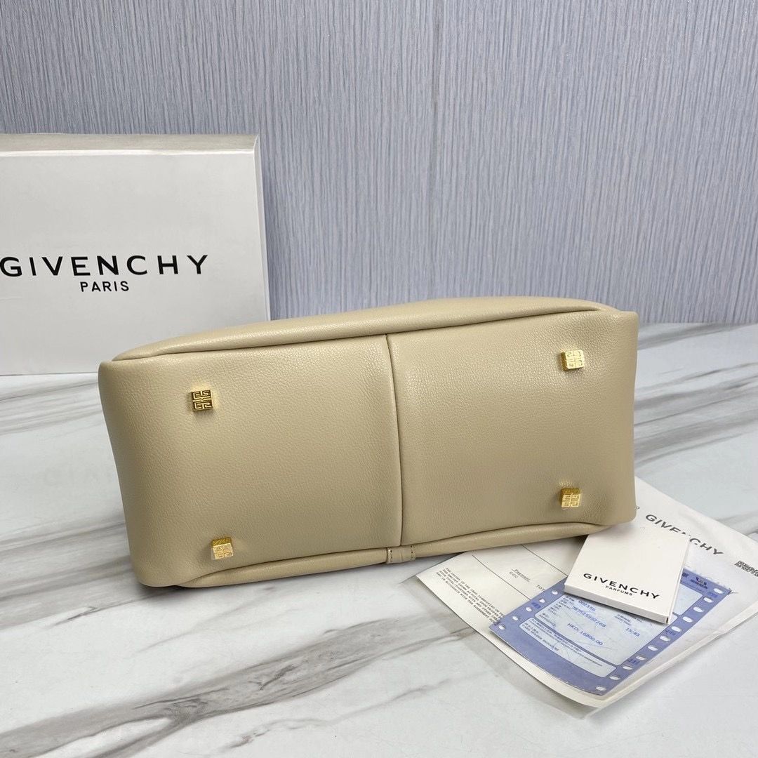 Givenchy G-Hobo 31x15x43 cm