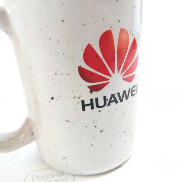 Кружки с логотипом Huawei