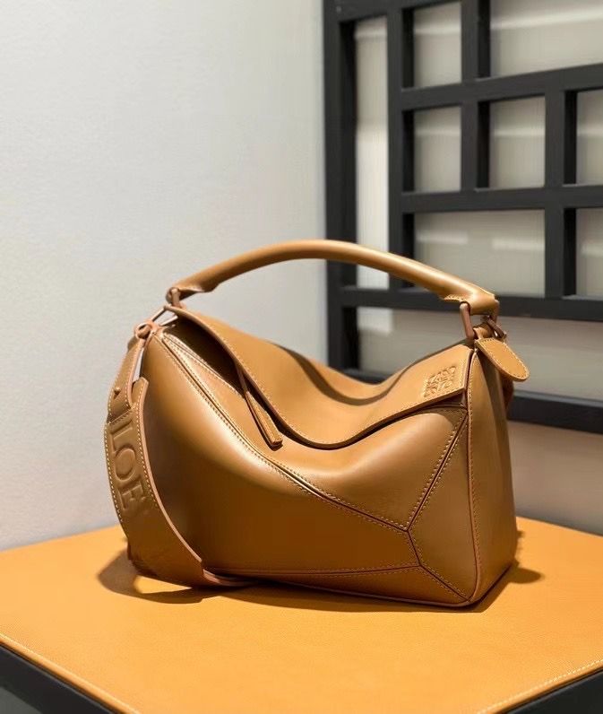 Loewe Puzzle 29x19x12 cm