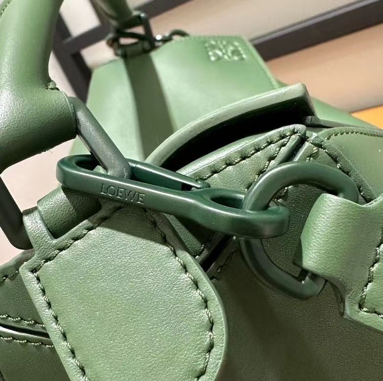 Loewe Puzzle 29x19x12 cm