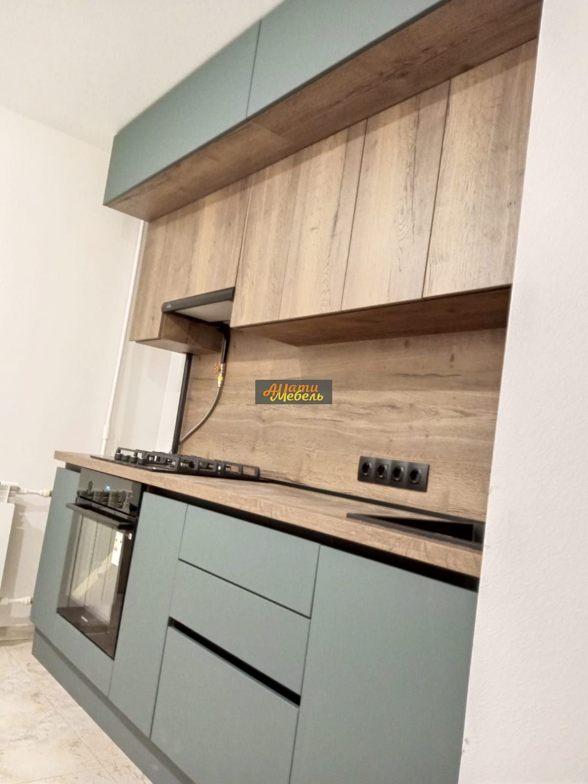 Кухонный гарнитур