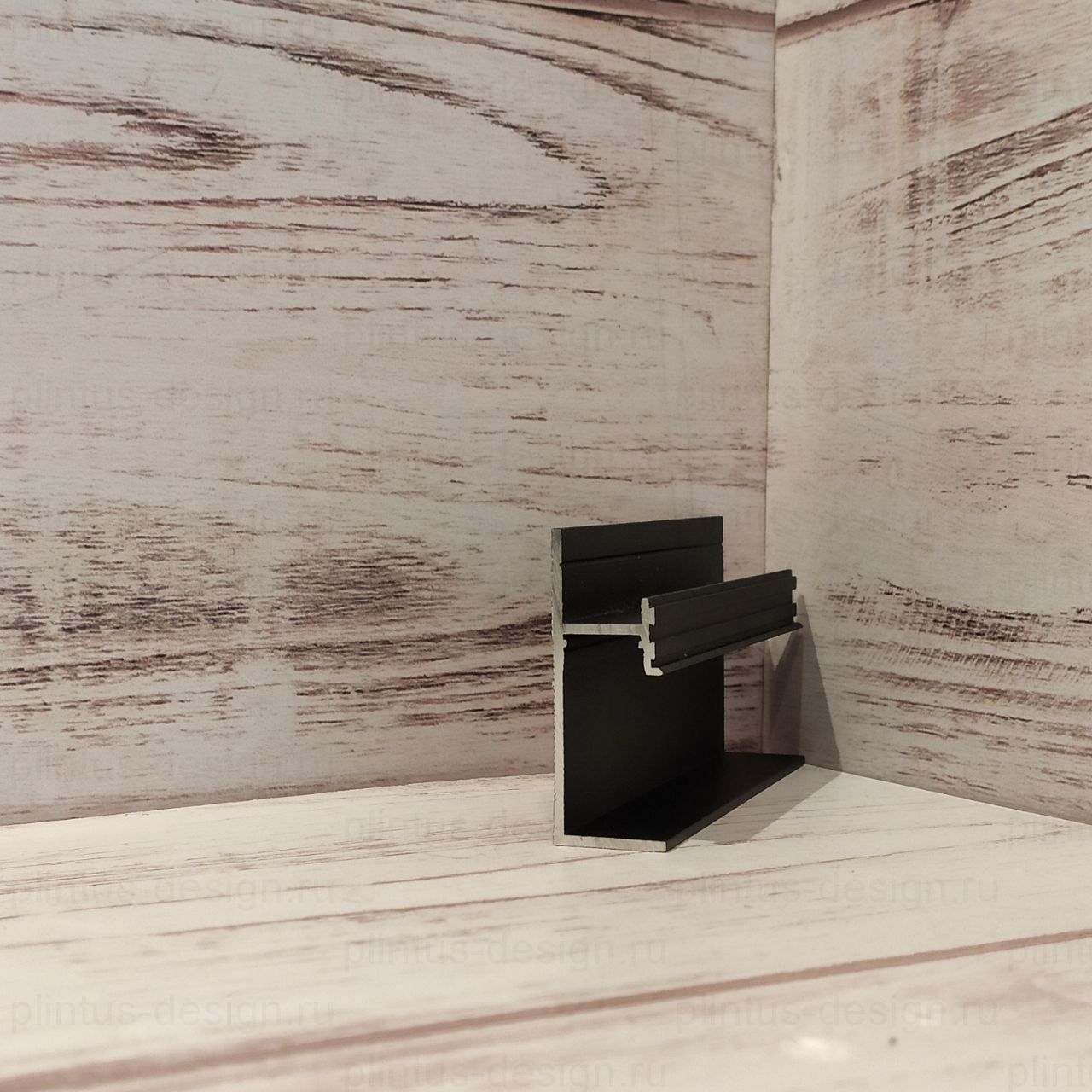 Pro Design 7210 теневой плинтус чёрный