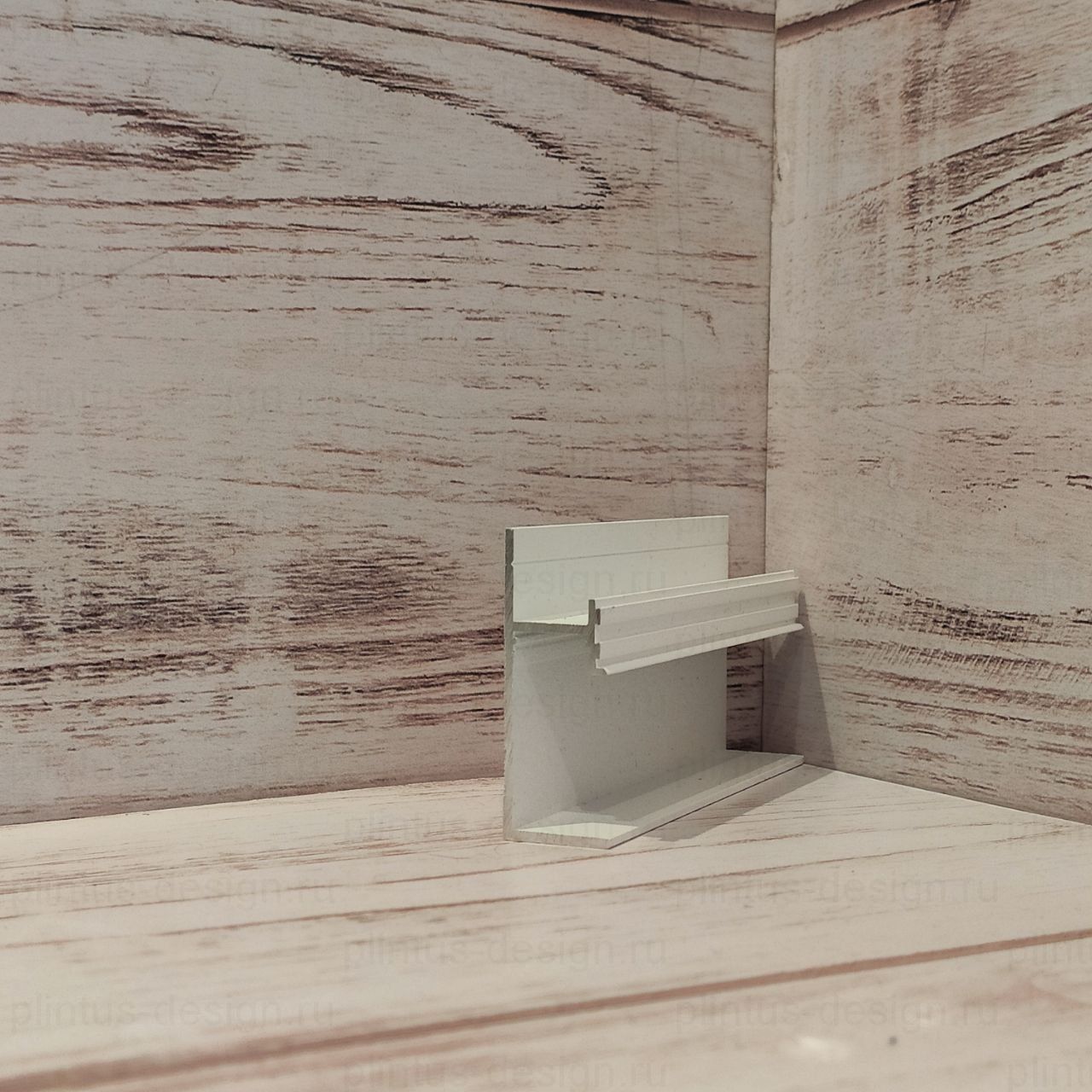 Pro Design 7210 теневой плинтус белый