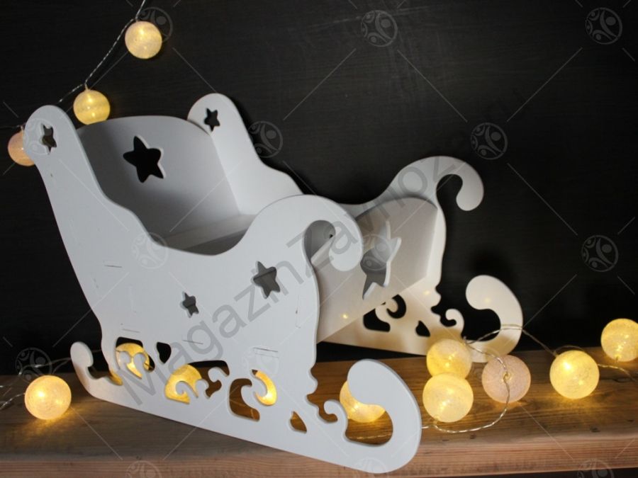 Театральная декорация "Сани" белая серия