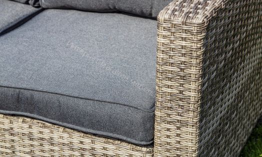 Комплект GRAND VICKY (диван + пуф + кресло + стол со стеклом) с подушками, ротанг искусственный, Серый